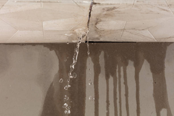 Professional Burst Pipe Cleanup technician working in Aberdeen, NC